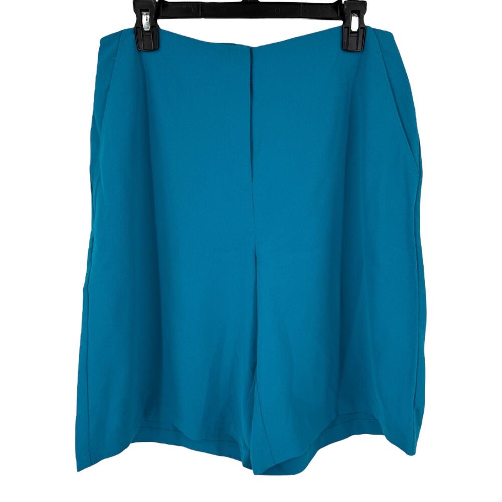 Misook shorts Boxy knee length teal size Small S